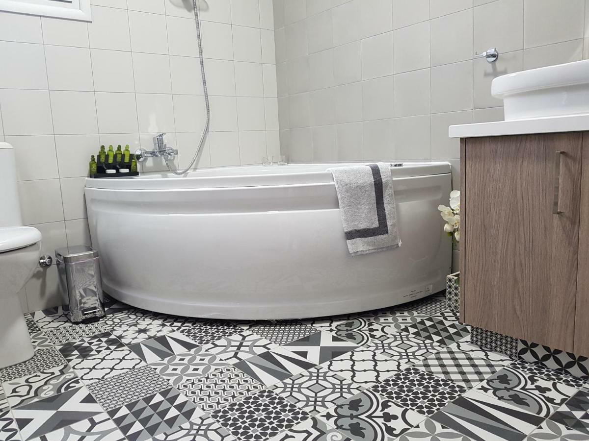Evmelia Kakopetria Suites Екстериор снимка