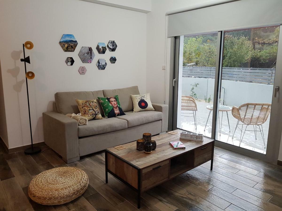 Evmelia Kakopetria Suites Екстериор снимка