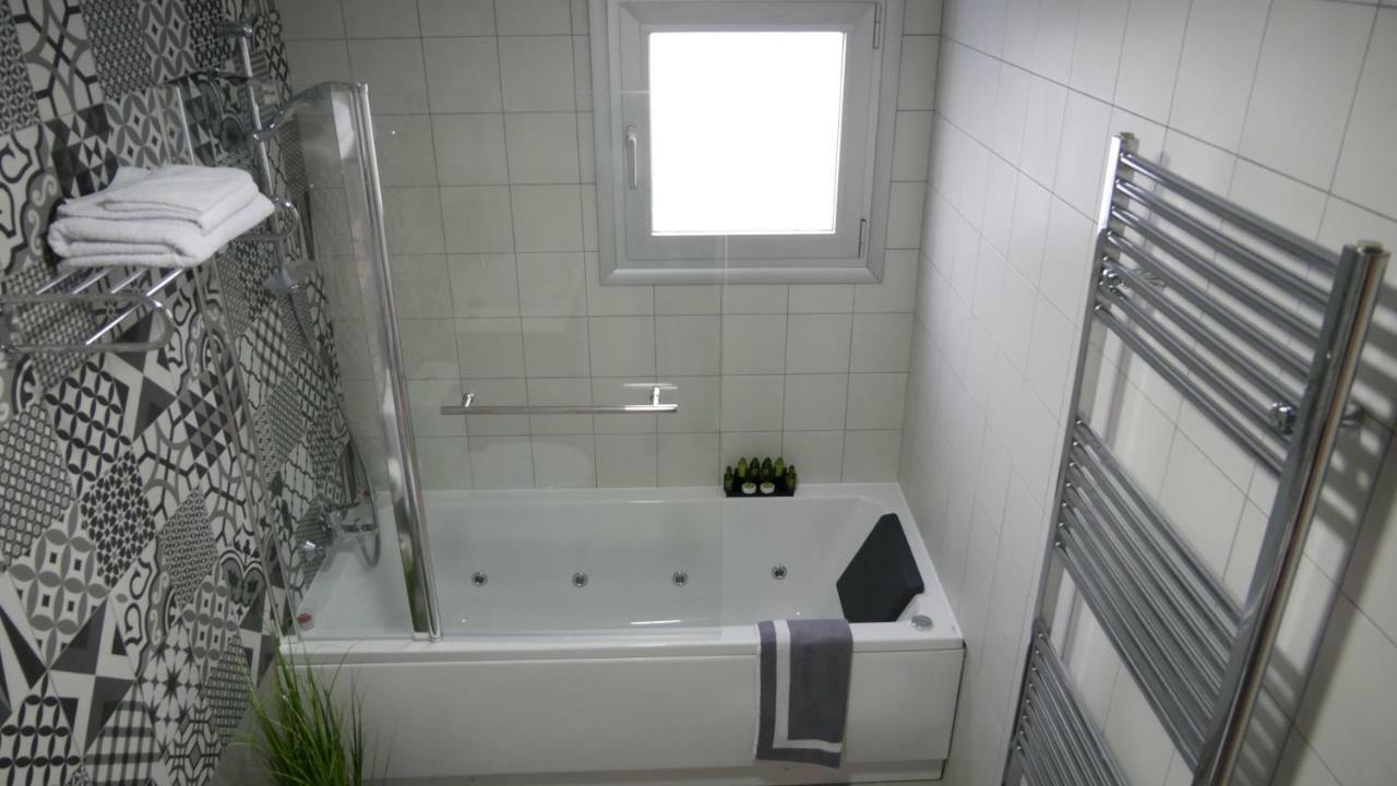 Evmelia Kakopetria Suites Екстериор снимка