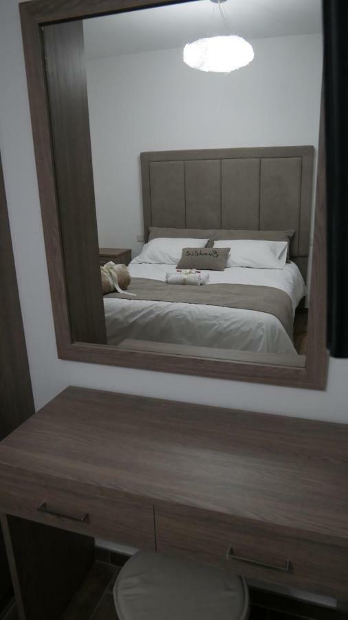 Evmelia Kakopetria Suites Екстериор снимка