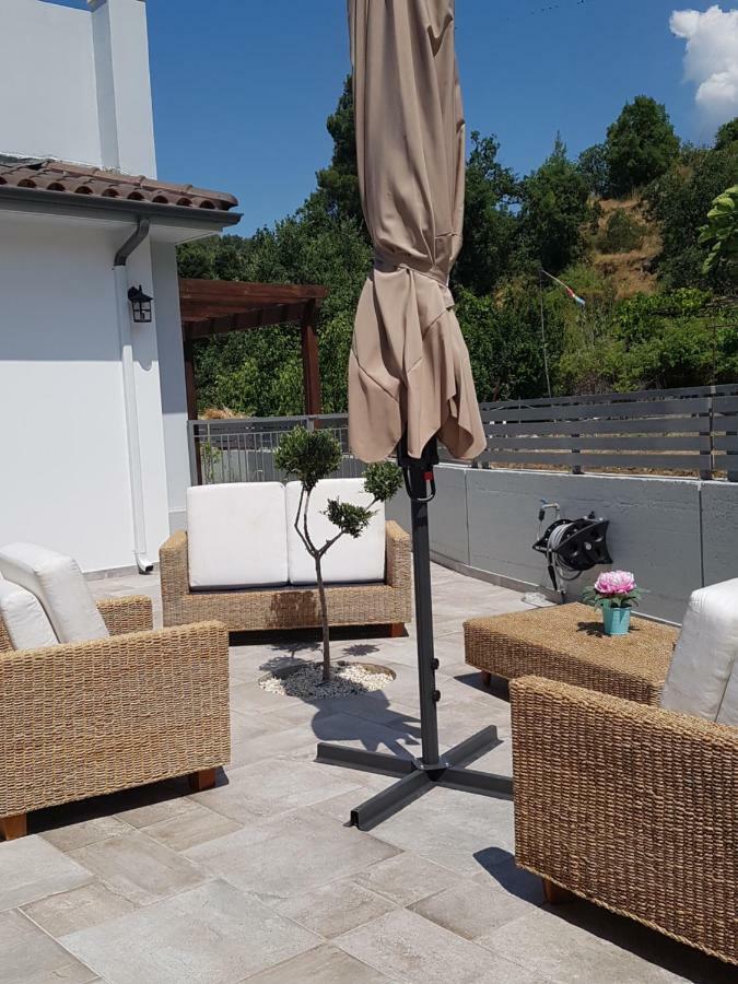 Evmelia Kakopetria Suites Екстериор снимка